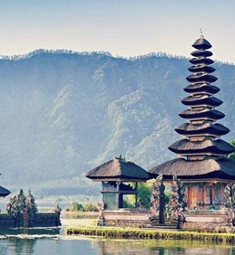 5 Candi yang Terkenal di Indonesia