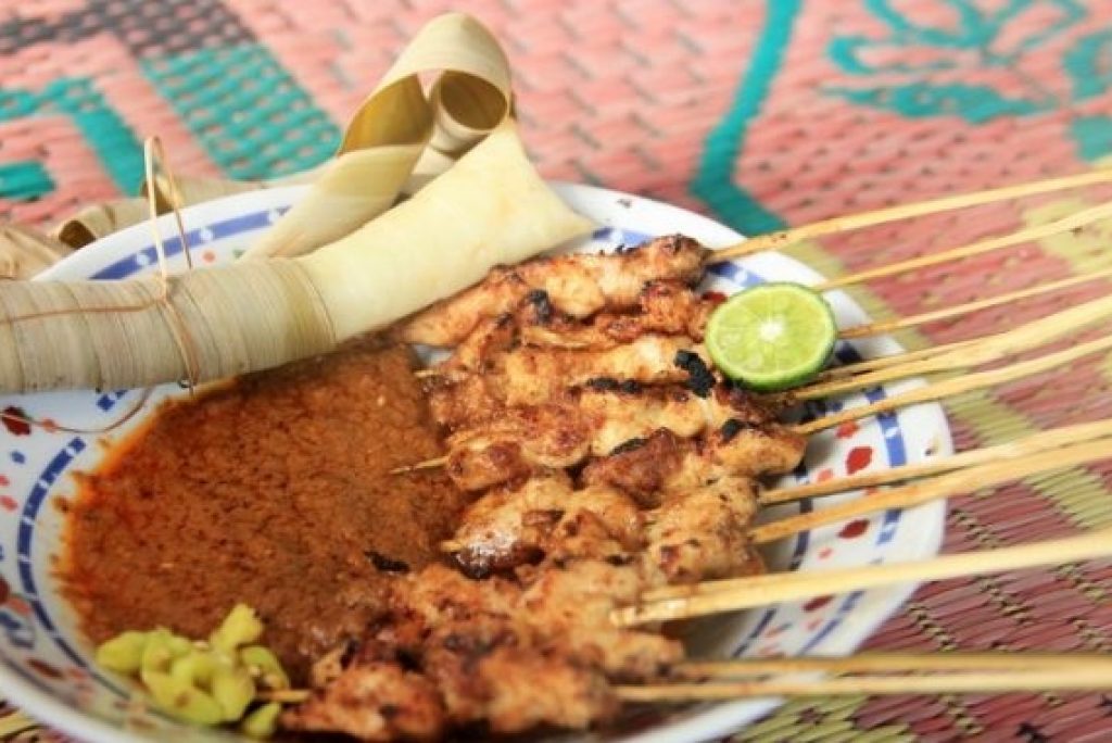 7 Makanan Khas Lombok Yang Boleh Dicoba!