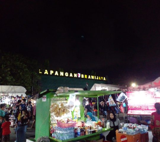 Pasar Malam Kodam Brawijaya