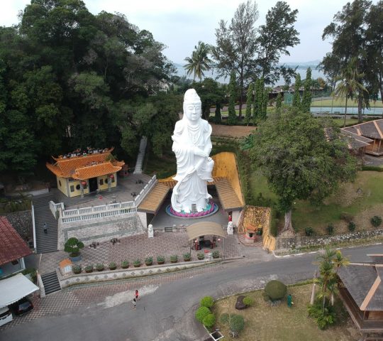 Kwan Im Temple