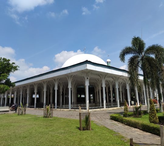 Masjid Agung Al-Falah