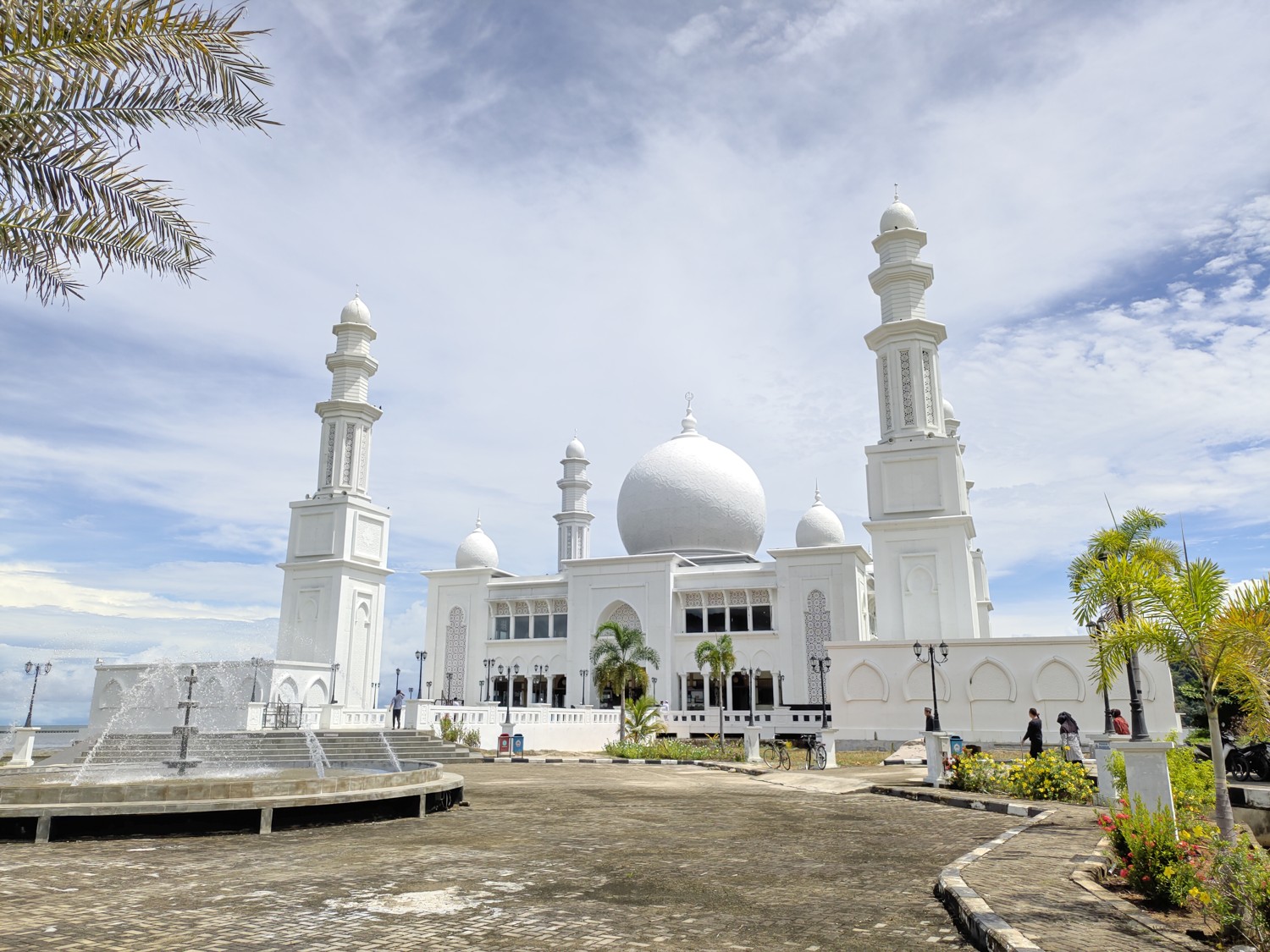 Masjid Agung Oesman Al-Khair