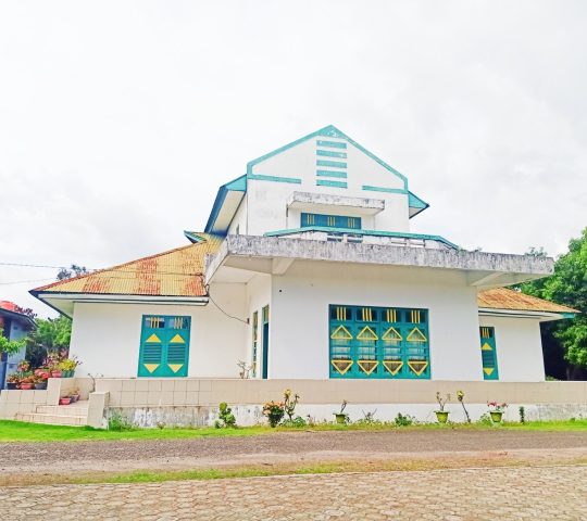 Rumah Adat Saoraja Sawitto