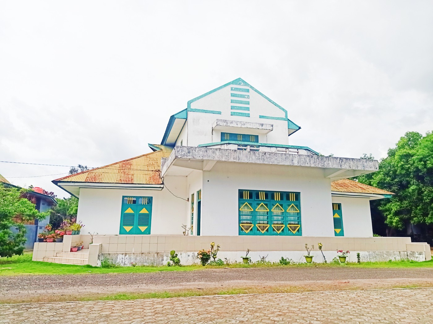 Rumah Adat Saoraja Sawitto