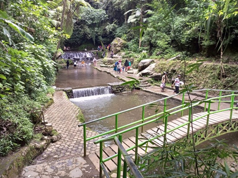 8 Tempat Wisata Paling Hits Di Kuningan Pergiyuk